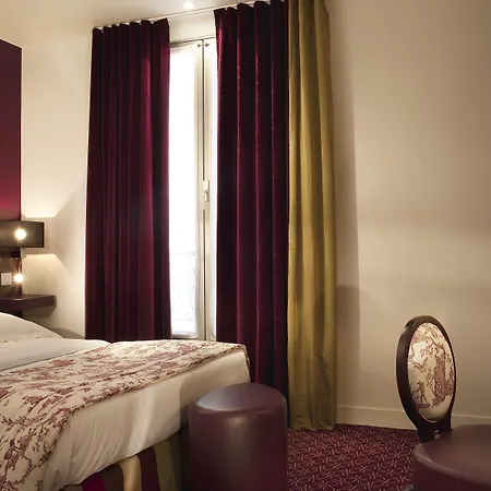 Star Champs-elysees Hotel