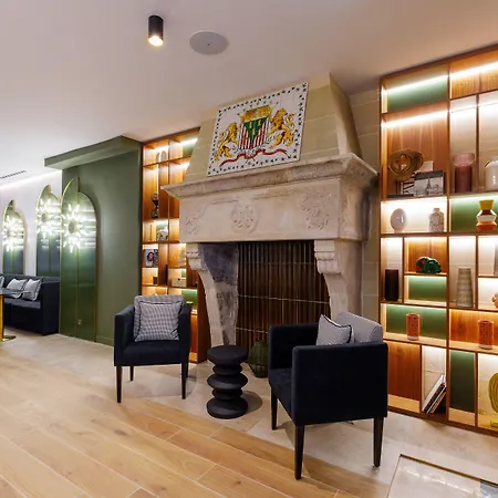 Star Champs-elysees Hotel 4*