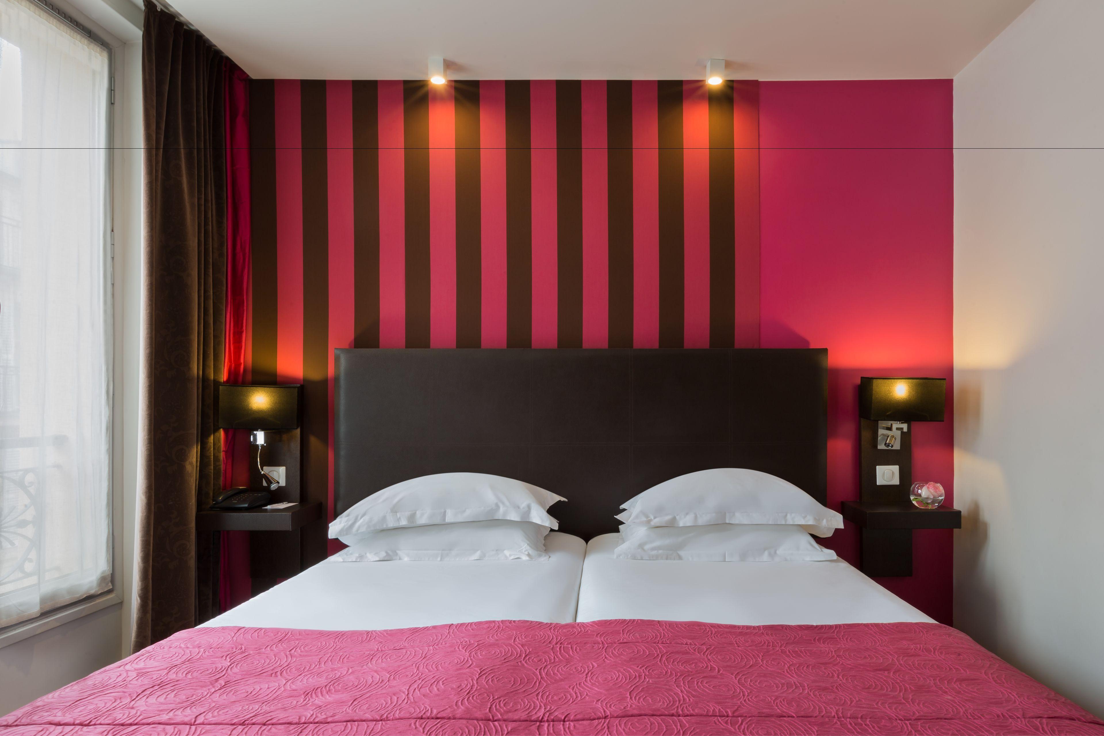 Hotel Star Champs-elysées 4*