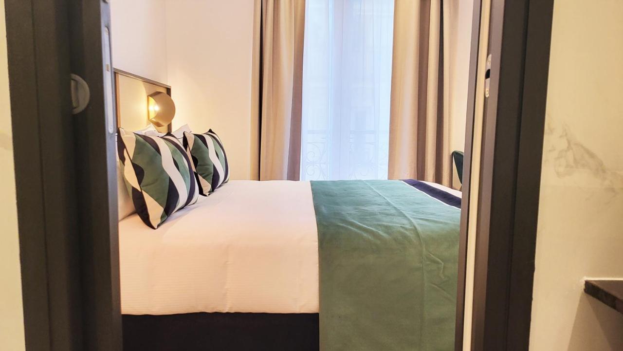 Star Champs-elysees Hotel 4*