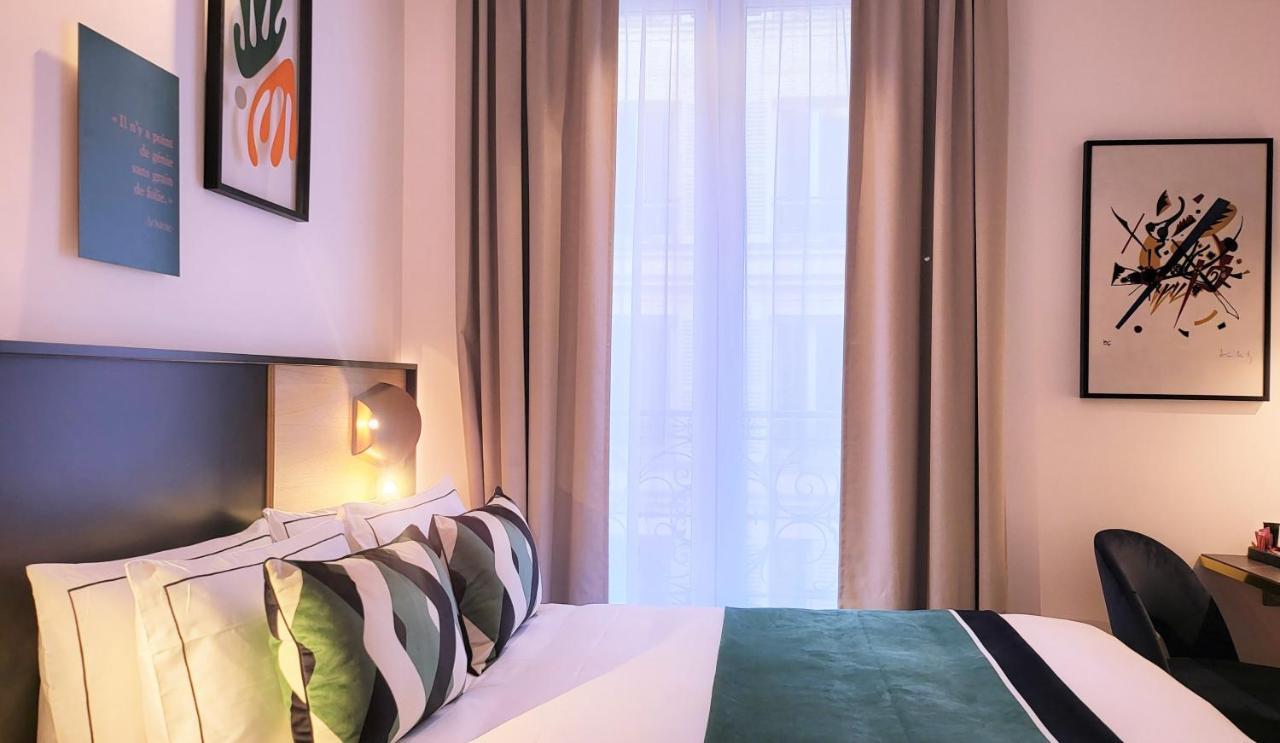 Star Champs-elysees Hotel 4*