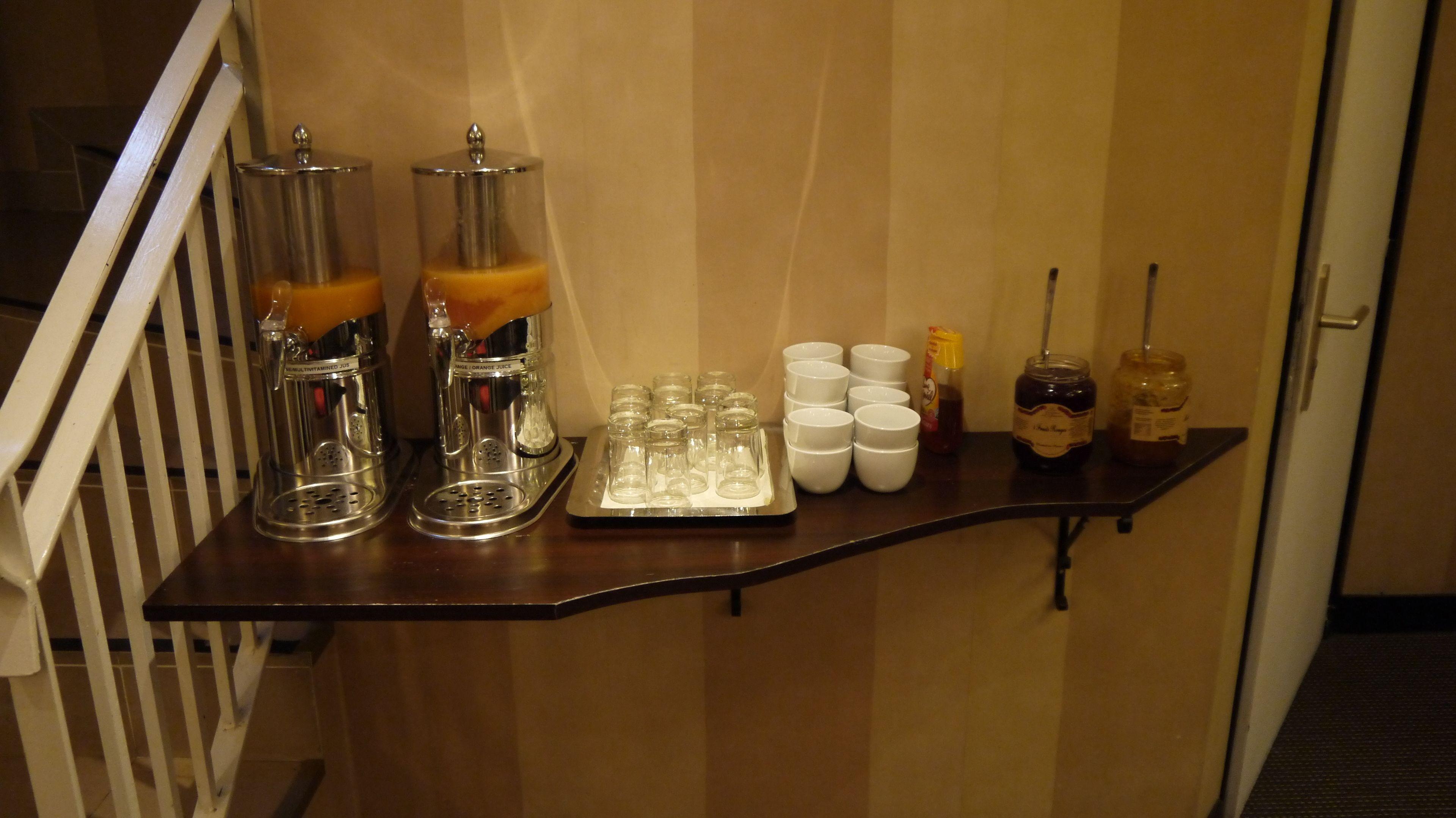 Hotel Star Champs-elysees 4*