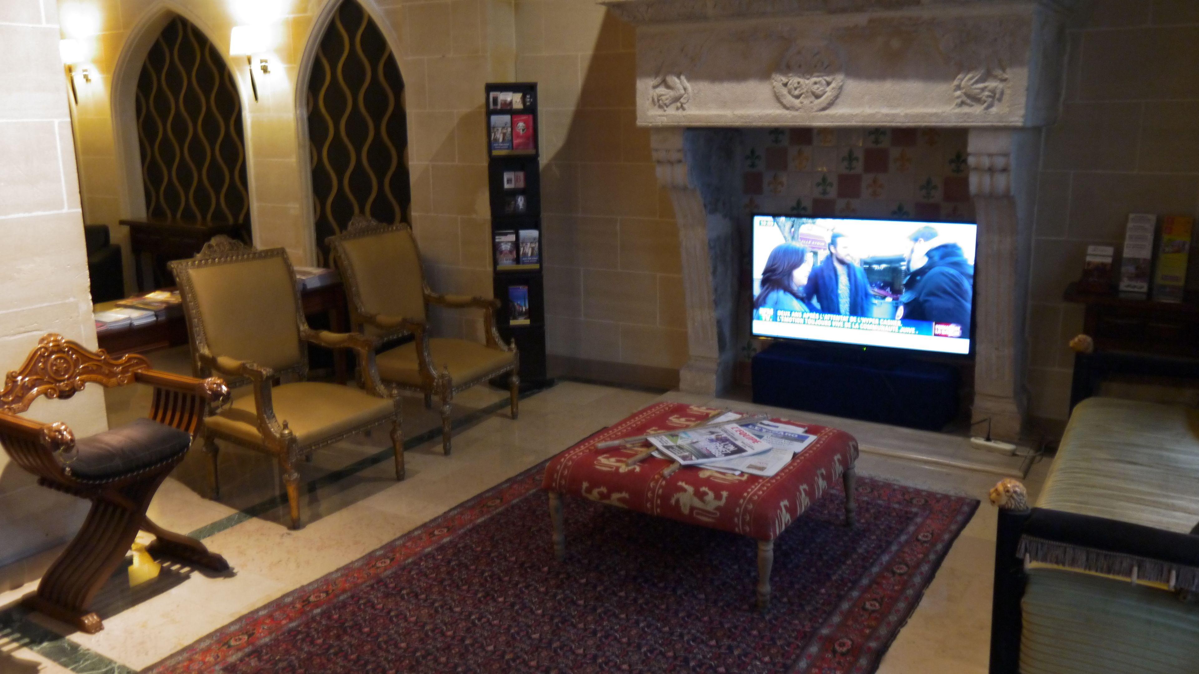 Star Champs-elysees 4*